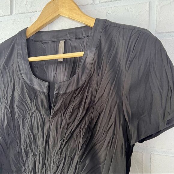 Thyme Maternity Black Crinkly Short Sleeve Top S - Picture 4 of 8